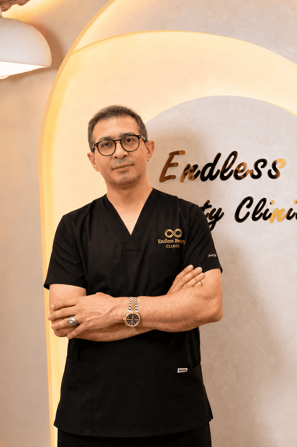 دکتر بهروز باریک‌بین، MD, متخصص پوست و جراح زیبایی