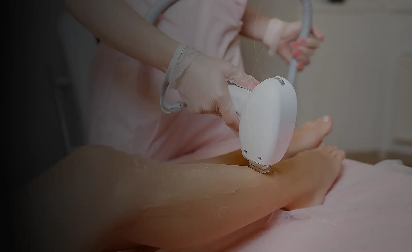 لیزر موهای زائد صورت در دبی at Endless Beauty Clinic Dubai