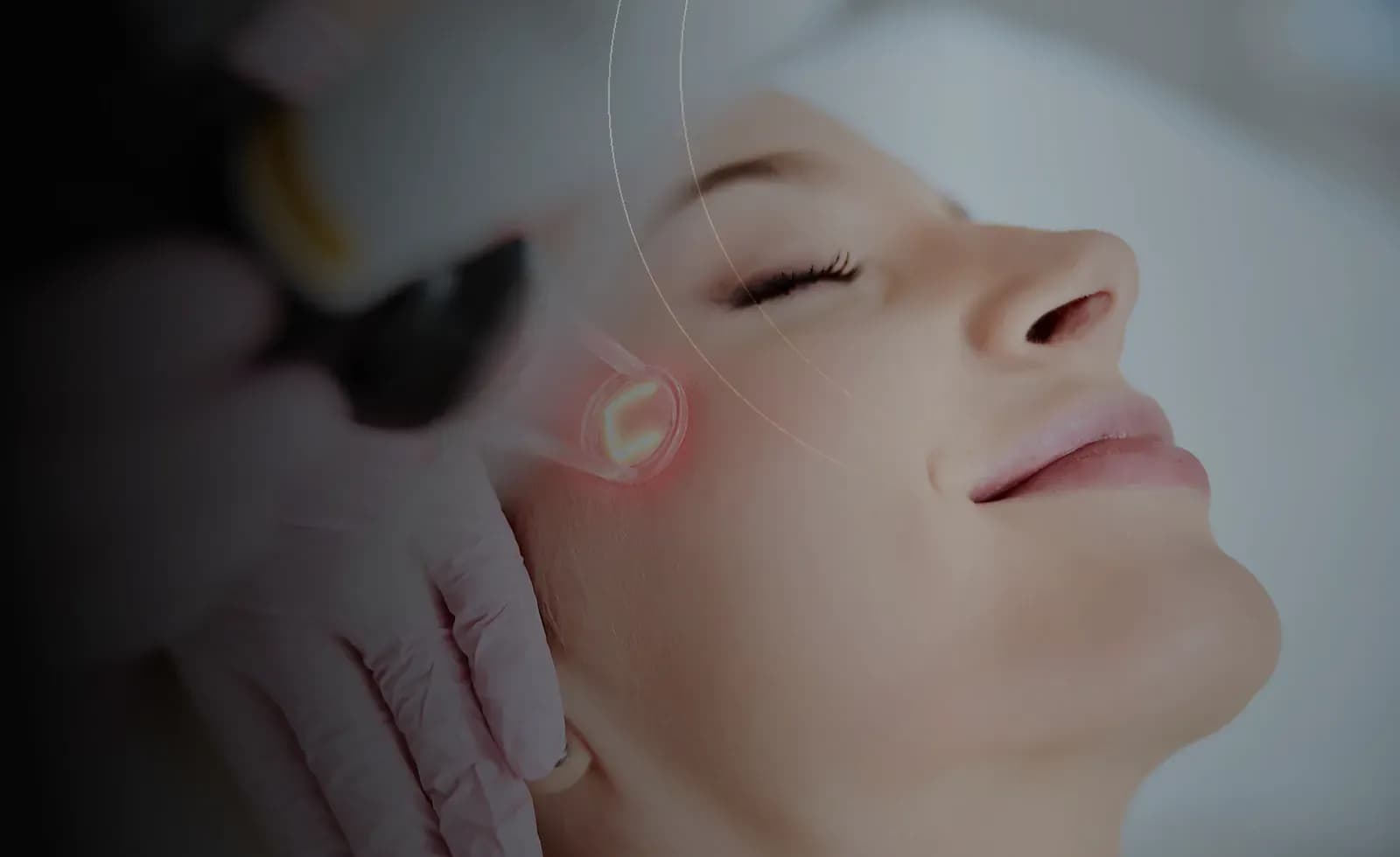 شد الجلد في دبي at Endless Beauty Clinic Dubai