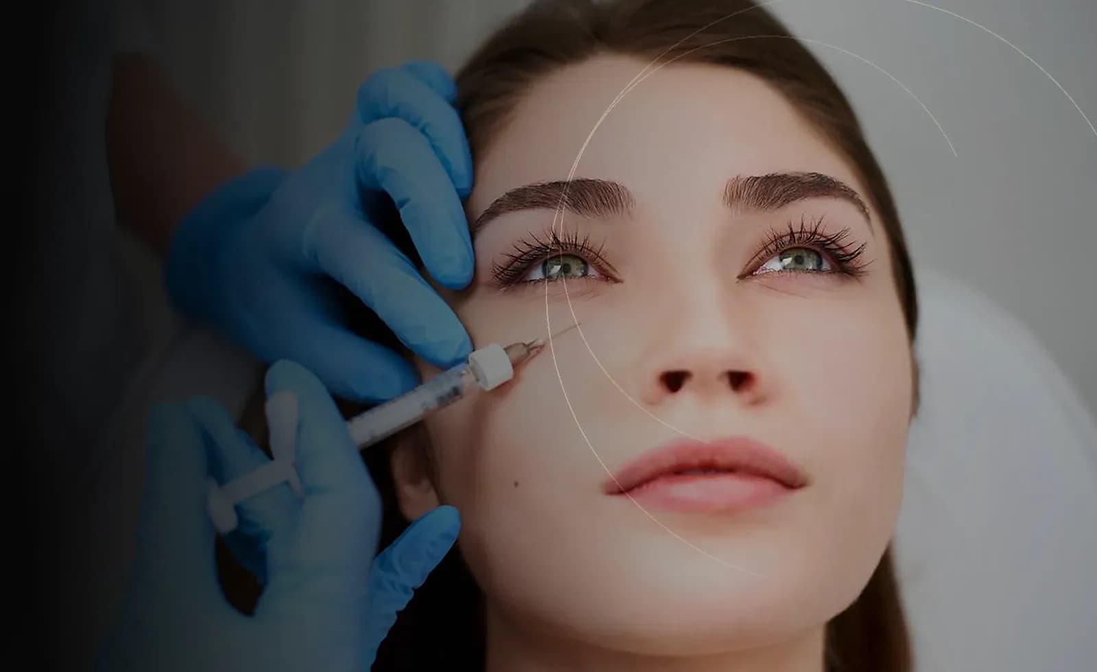 جوانسازی زاویه چشم در دبی at Endless Beauty Clinic Dubai