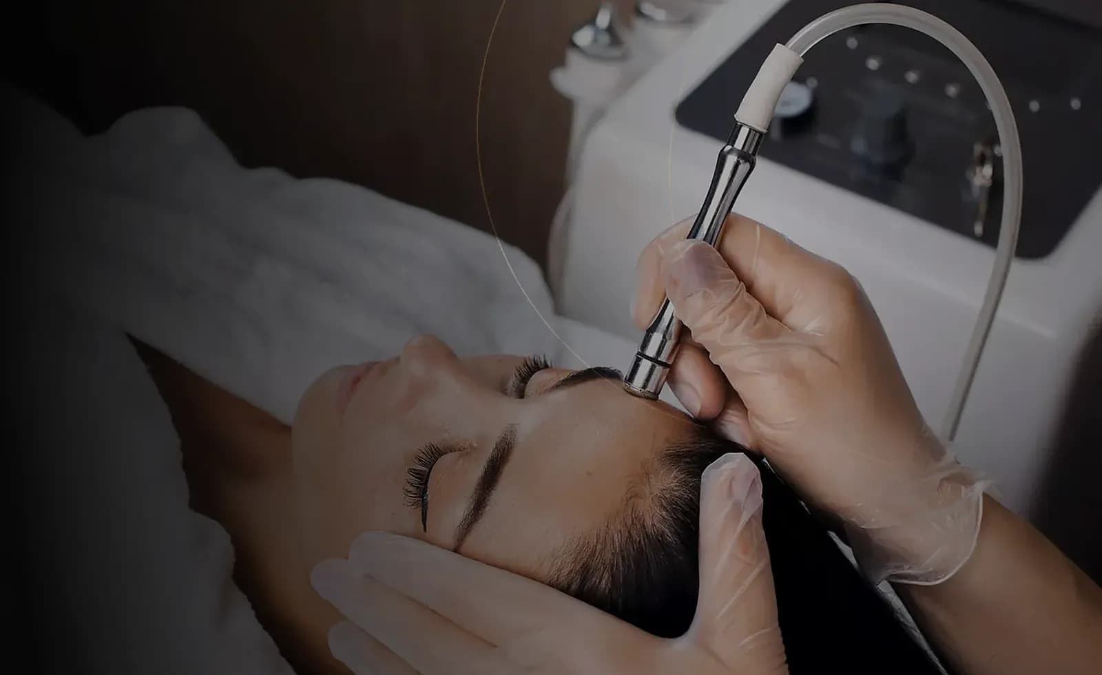 معززات البشرة في دبي at Endless Beauty Clinic Dubai